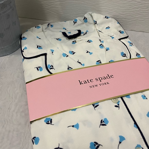Kate Spade dainty bloom short sleeve pajama set - Picture 2 of 6